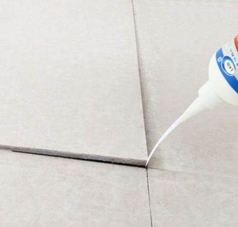 双滦瓷砖空鼓维修公司分享卫生间瓷砖脱落的原因可能有以下几点